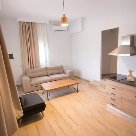 ヴィラ Casa Villa, Xenia
