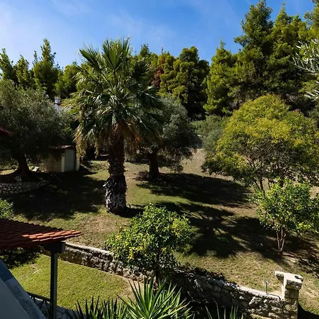 ヴィラ Casa Villa, Xenia パリウリ