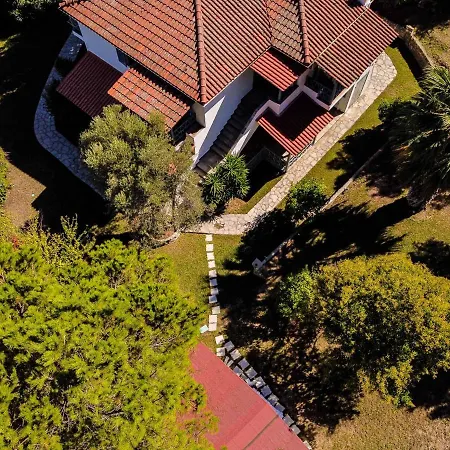 Casa Villa, Xenia