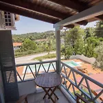 Casa Villa, Xenia
