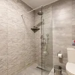 Casa Villa, Xenia * פאליאורי