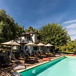 Casa Villa, Xenia וילה *
