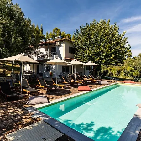 Casa Villa, Xenia *