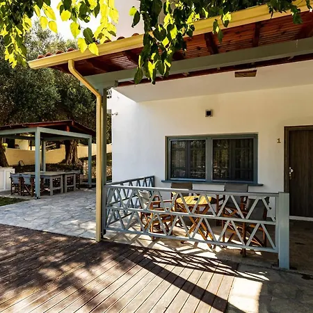 Casa Villa, Xenia *