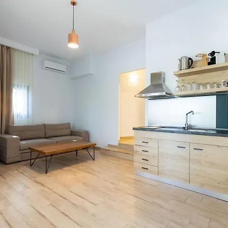 Casa Villa, Xenia Villa *