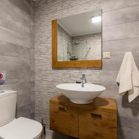 Casa Villa, Xenia Villa *