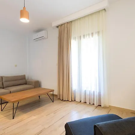 Villa Casa Villa, Xenia *