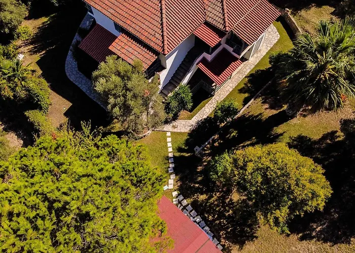 Casa Villa, Xenia